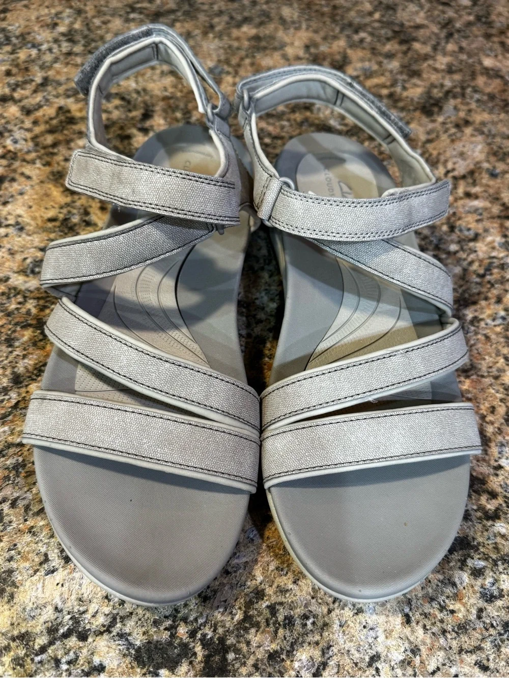 Clarks Cloundsteppers Sandals Women’s Size 11 Comfort Shoes Glide Hi Ella Strap